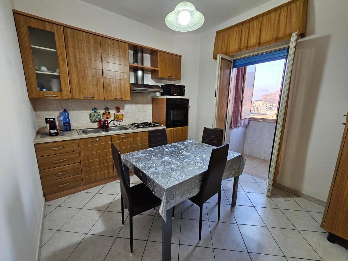 شقة La Casa Di Mattia Casa Santa  المظهر الخارجي الصورة